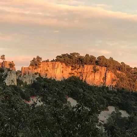 Lou Naouc Nyaraló Grasse